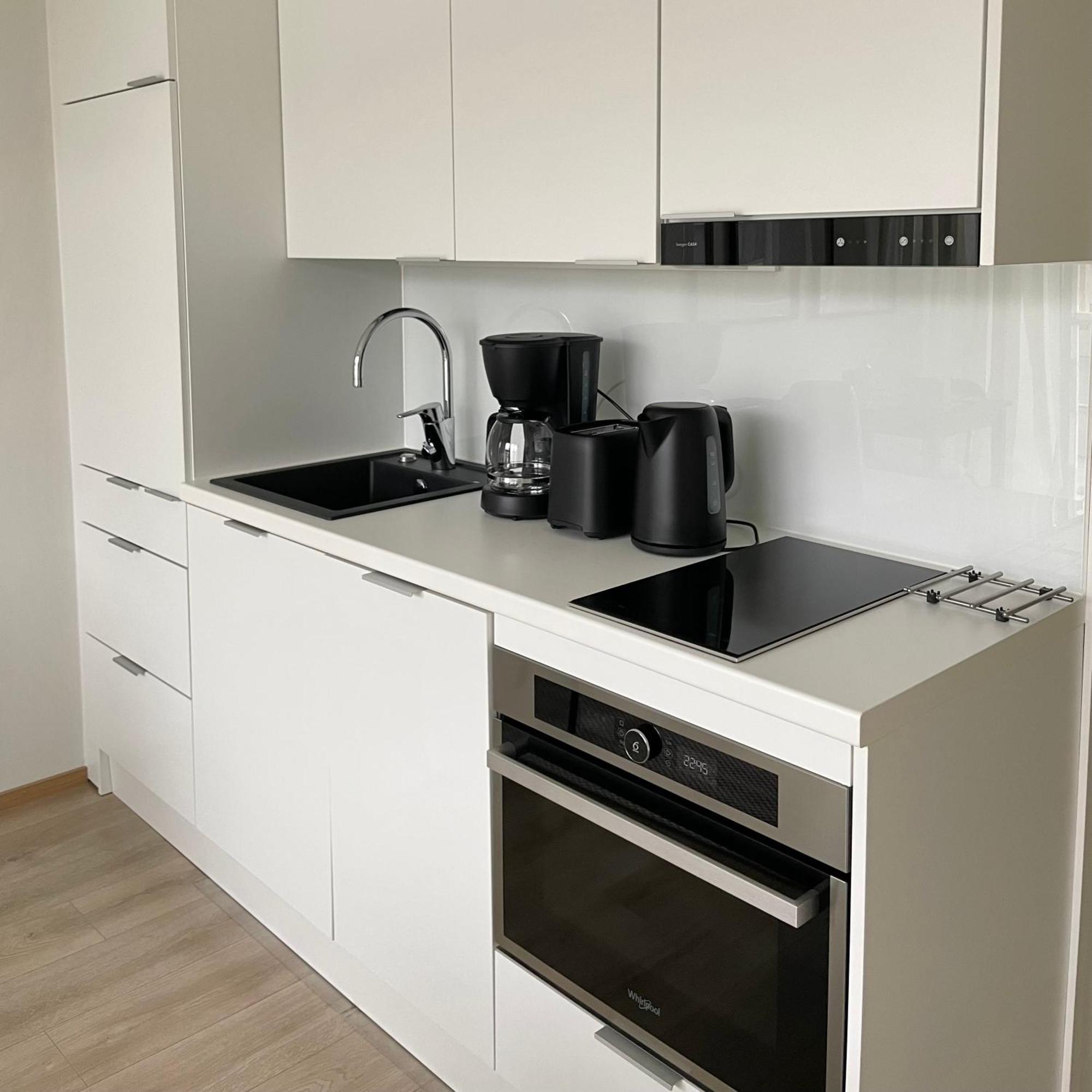 Henniina V Marskinpuisto I - City Center Оулу Екстериор снимка